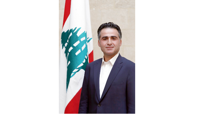 اجتماع بين حميه وممثلين عن البنك الدولي ومجلس الإنماء تناول إعادة هيكلة مشروعي BRT للنقل العام والنقل المشترك