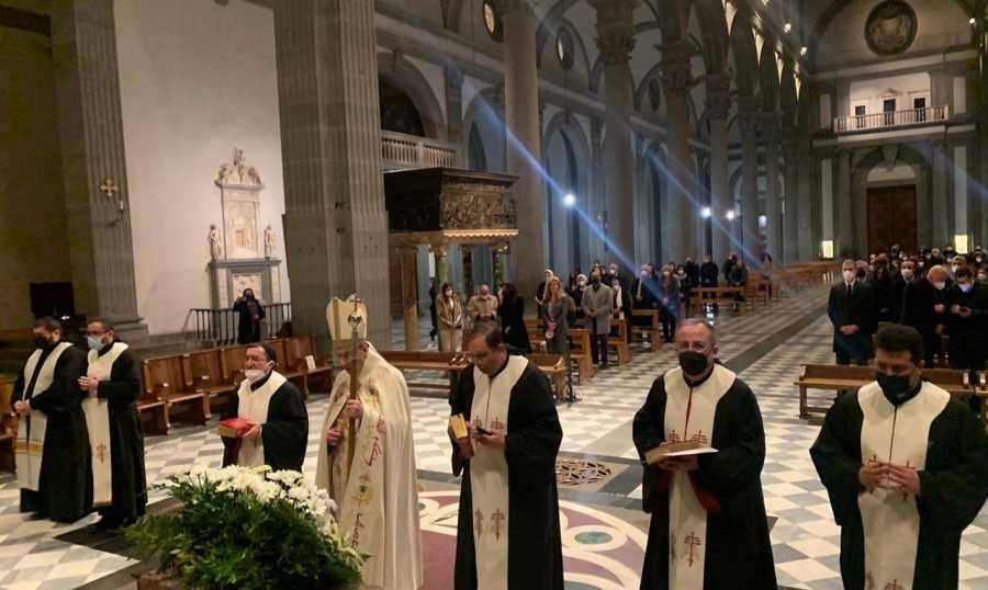 ترأس قداساً على نيّة لبنان في فلورانس
الراعي: لبنان لم ينتهِ ولم يمت... ويحتاج لنا