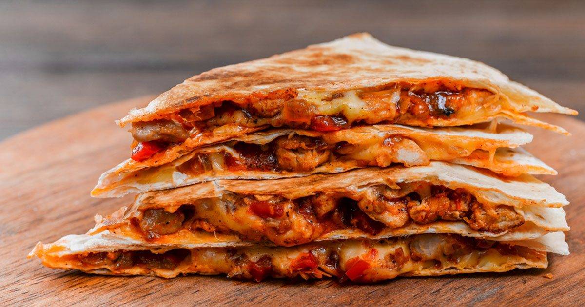 طريقة عمل كاساديا الدجاج