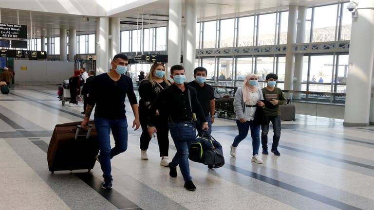 وزارة الصحة: 505 حالات إيجابية على متن رحلات وصلت إلى بيروت بين 19 و24 شباط