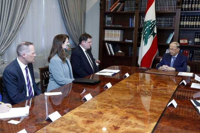 الرئيس عون يستقبل وفداً من الخزانة الأميركية