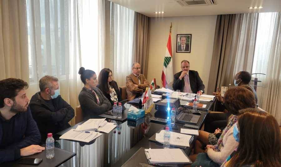 بوشكيان تابع مع كالينزي مراحل برامج 