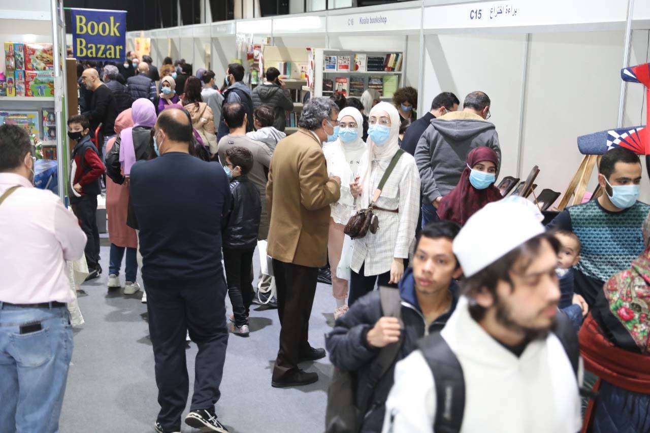 معرض بيروت الدولي: أمسيتين شعرية وتراثيّة
وسلسلة من تواقيع الكتب في مُختلف الأجنحة
