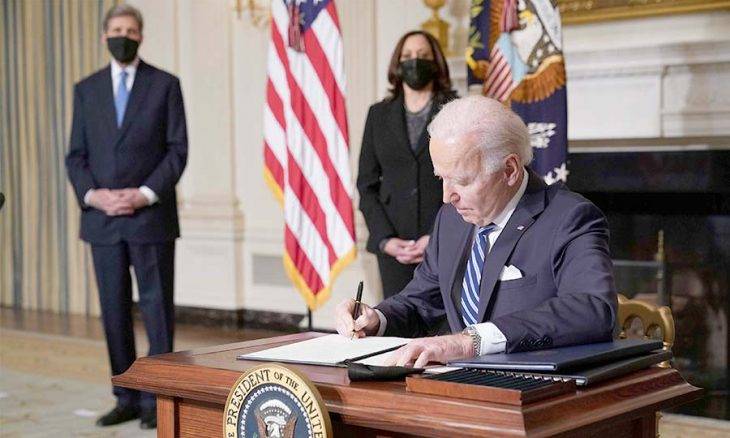 إدارة بايدن تسمح بهبوط طائرة روسية لإجلاء بعثة ديبلوماسية