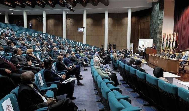 وزراء في حكومة الدبيبة يعلنون استقالتهم