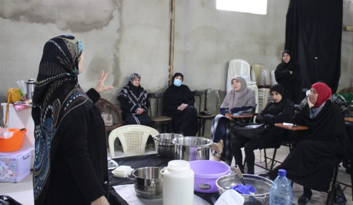 مُبادرة حزب الله في تعمير عين الحلوة:
ورشة لصناعة الألبان وبرنامج تربوي