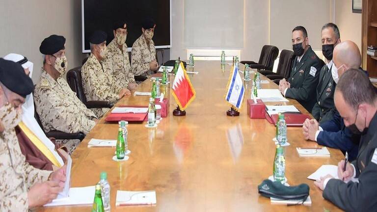 رئيس أركان الجيش الإسرائيلي يلتقي كبار المسؤولين بالبحرين