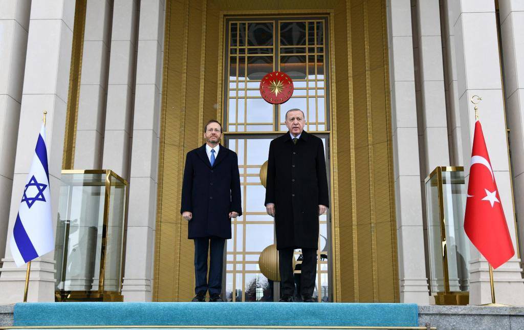 أردوغان حول زيارة هرتسوغ: "نقطة تحوّل" في العلاقات بين البلدين