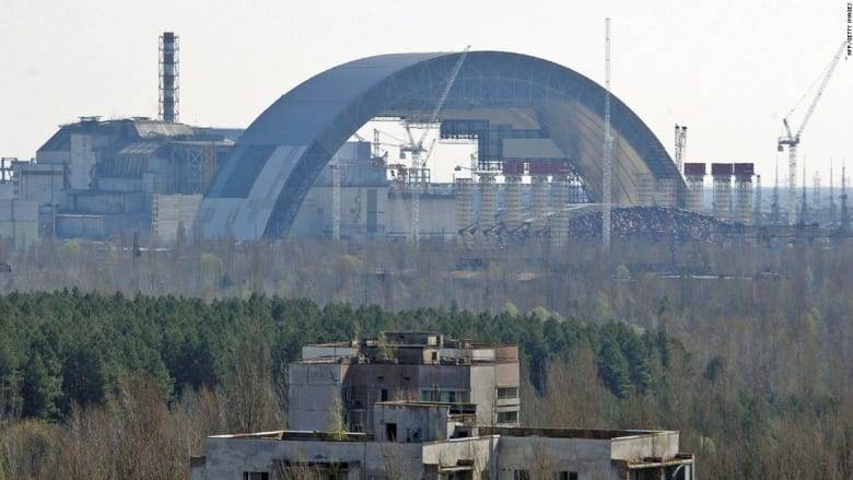 روسيا: القوميون الأوكرانيون يهاجمون منشآت توفر الطاقة لمحطة "تشيرنوبيل" النووية