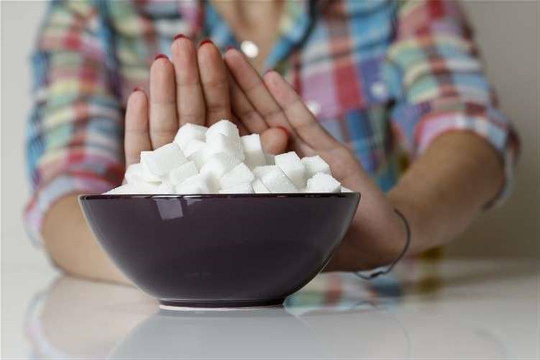 هل ترغب في الابتعاد عن تناول السكر.. اليك هذا الخبر