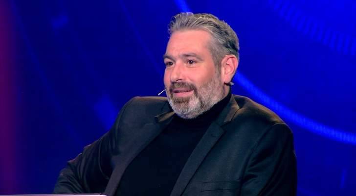 بالصورة- يورغو شلهوب يشهر مسدسه