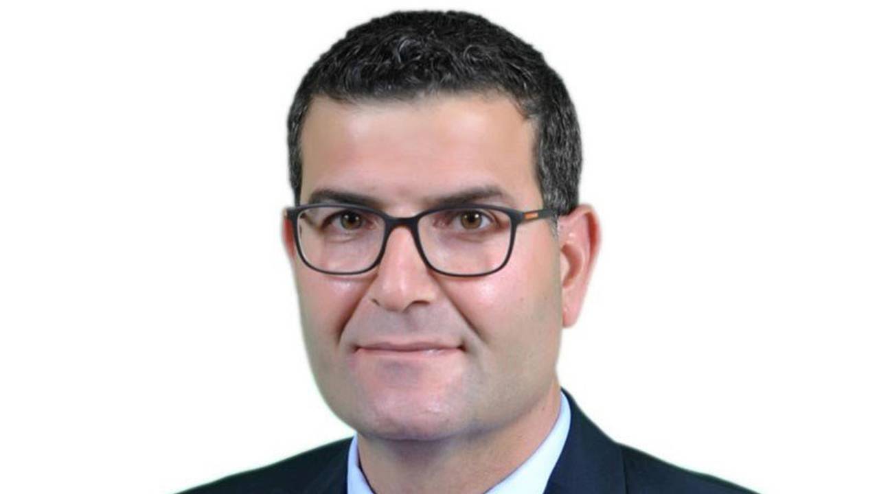 وزير الزراعة: لدينا مخازن بديلة للاهراءات تتسع لـ600 ألف طن من القمح