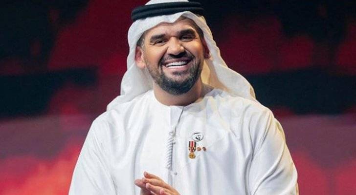 بالفيديو- هدية من حسين الجسمي للأم في عيدها!