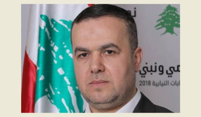 فضل الله طلب من الخليل معالجة موضوع
اقتطاع نسبة 40% من المساعدة الاجتماعية