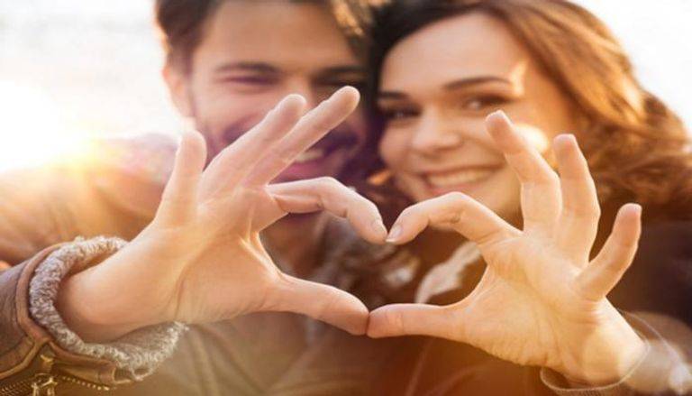 الصحة أم الحب؟.. استطلاع رأي يقدم إجابة صادمة