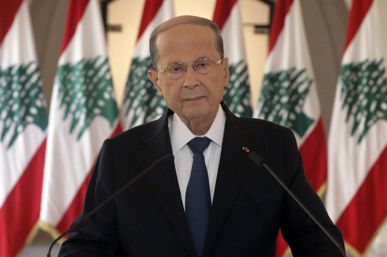 عون عاد إلى بيروت فجراً