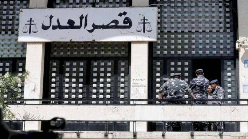 بالفيديو - بعد مشهد "العنزة".. فأر يتجول في أروقة قصر العدل!