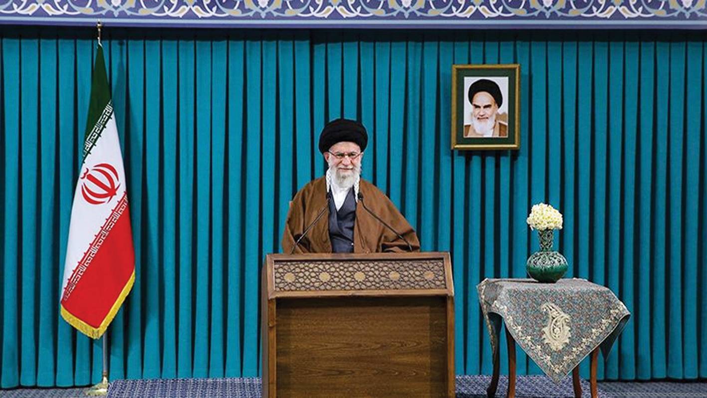 خامنئي: يجب الإتجاه الى الإقتصاد المعرفي
طهران: نواصل الأنشطة النوويّة السلميّة