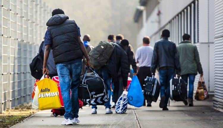 هولندا تفتح سجونها والمباني الحكومية القديمة للاجئين الأوكرانيين