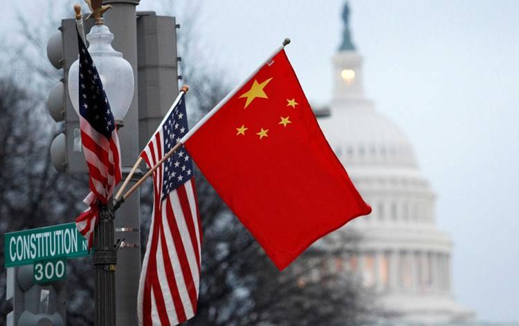 بكين: العقوبات على موسكو تضرّ بحركة التجارة بين الصين وروسيا