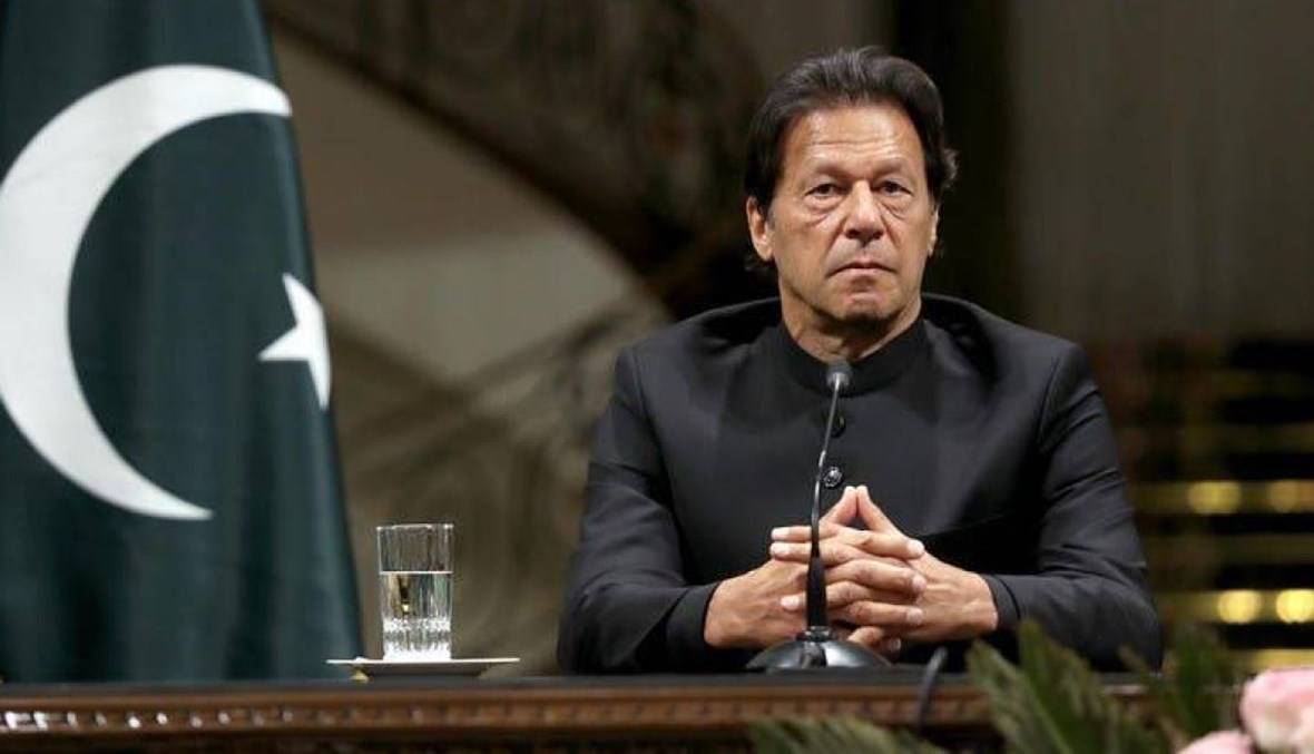 هل تتمّ الإطاحة بحكومة عمران خان؟