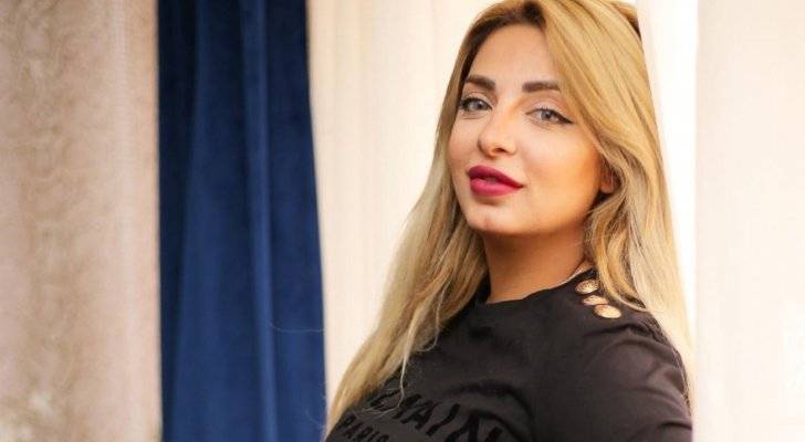 متابع يترك تعليقاً صادماً على منشور مي حلمي.. وهذا ما قاله