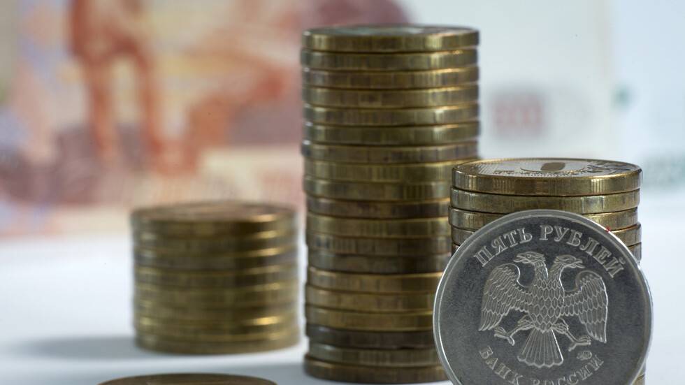 بورصة موسكو.. المؤشر RTS يقفز بأكثر من 10%
