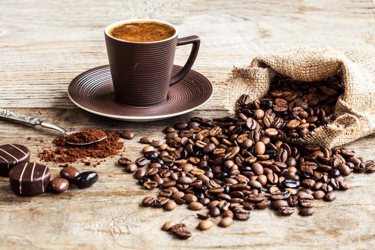 ‫4 علامات تدل على ضرورة إيقاف شرب القهوة