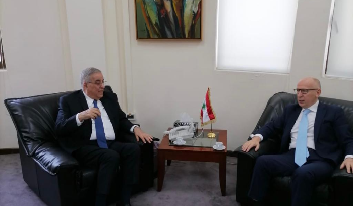 سفير أوكرانيا: نؤكد أن بلادنا
ستظلّ شريكاً موثوقاً بلبنان