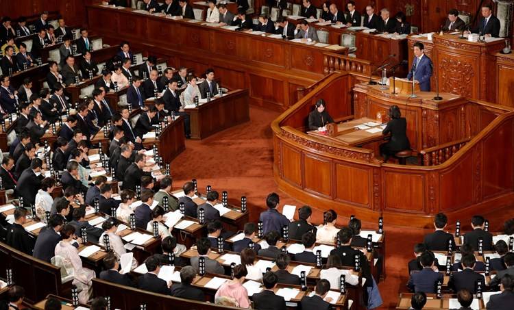 اليابان تفرض عقوبات جديدة على كوريا الشمالية