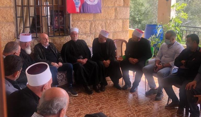 جنبلاط زار البساتين
مُعزيًا بوفاة فيصل العاليه