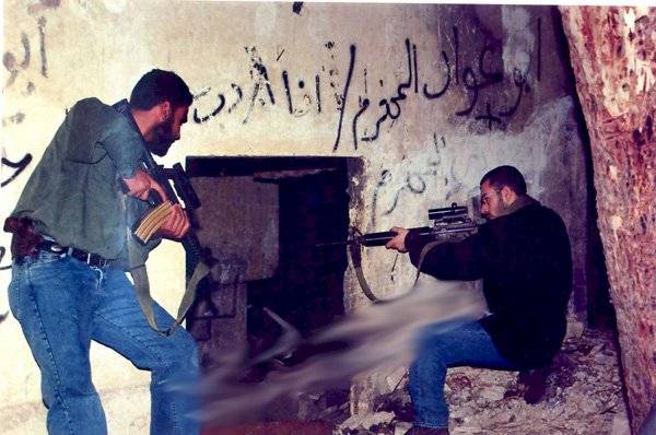 فلسطين... فلسطين تقاوم.... والتطبيع يسقط في يوم الشهداء في النقب