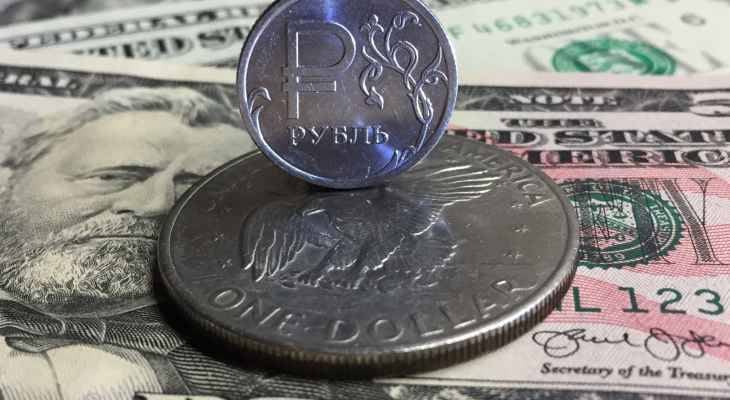 الروبل الروسي يرتفع أكثر من 3% مقابل الدولار رغم الإجراءات العقابية الغربية