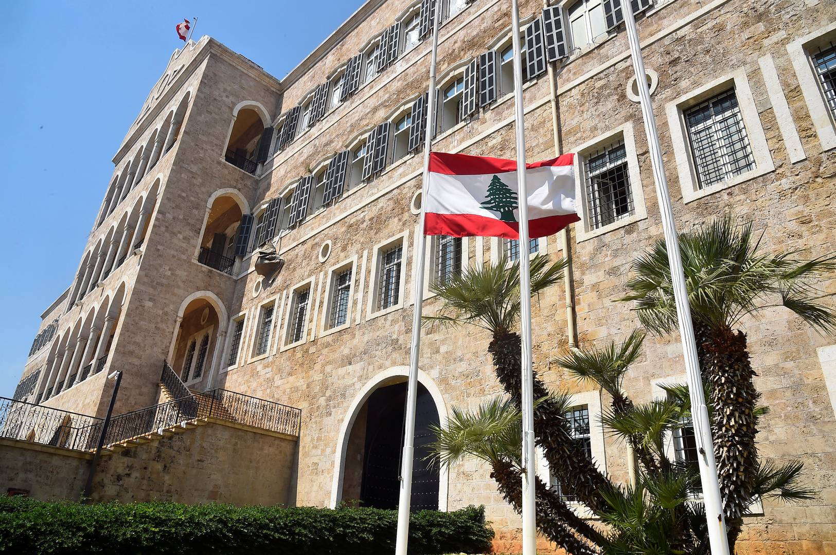 التشكيلات الدبلوماسية "طارت"