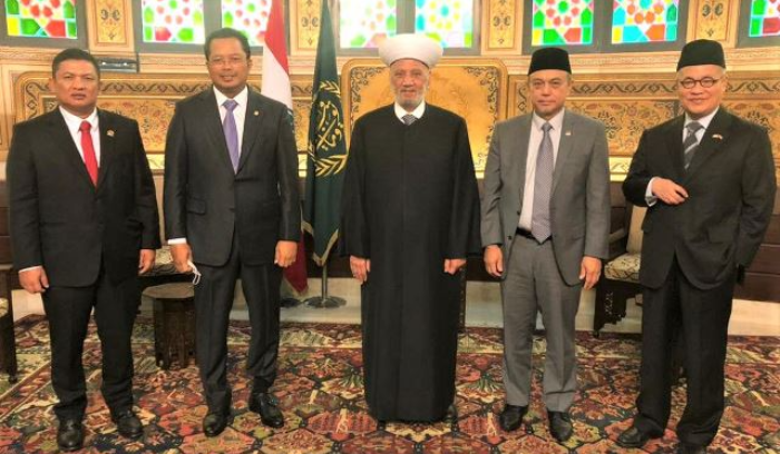 دريان التقى سفير إندونسيا
ووفداً من "حماس"
