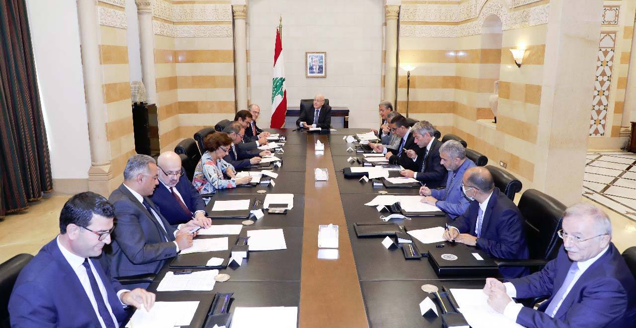 هل تفرض الظروف الداخليّة والخارجيّة بقاء ميقاتي؟