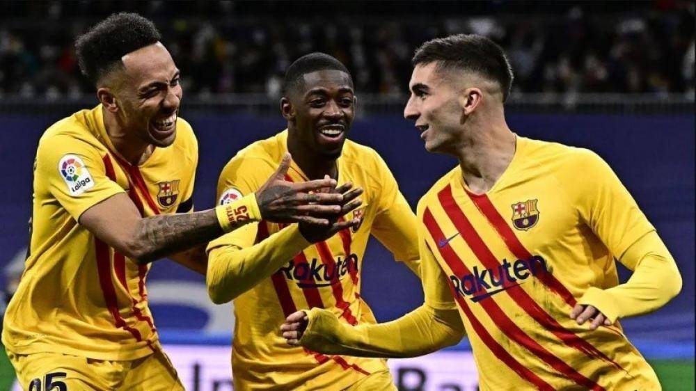 برشلونة يقلب الطاولة على ليفانتي بفوز قاتل (3-2)