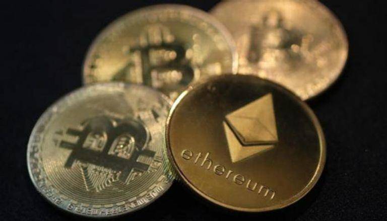 هبوط قياسي لعملتي "بتكوين" وإيثريوم