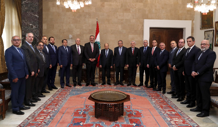 عون يلتقي بوشكيان مع جمعية الصناعيين: قطار
الإصلاحات سينطلق ليبدأ تنفيذ الاتفاق مع الصندوق