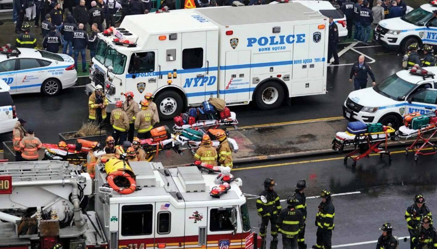 16 إصابة بإطلاق نار في محطة قطارات في نيويورك
والسلطات لا تستبعد أن يكون الحادث عملا إرهابيا