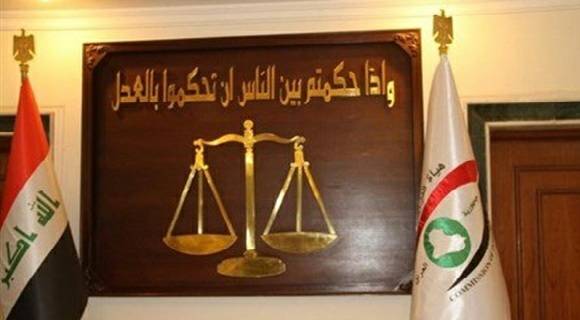 القضاء العراقي يأمر بالقبض على مرجع شيعي واعتقال 29 من انصاره