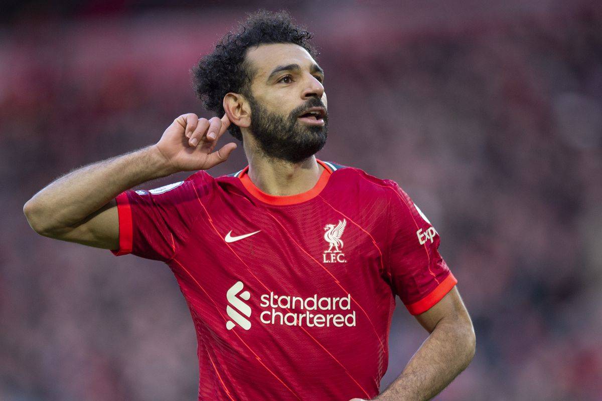 سبب يمنع ليفربول من تجديد عقد صلاح.. ما علاقة ماني وفان دايك؟