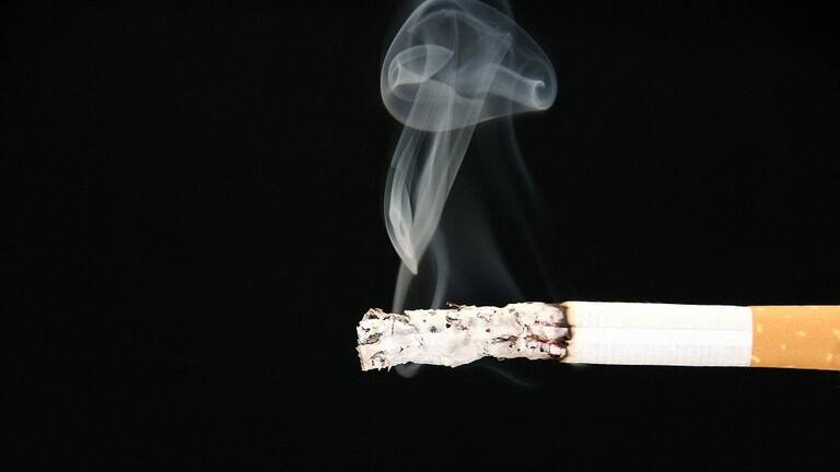 التدخين السلبي يزيد من مخاطر الإصابة بهذا المرض!