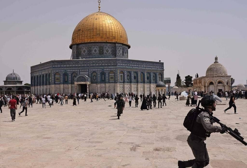 الرئاسة الفلسطينية تدعو الشعب لشدّ الرحال إلى المسجد الأقصى للدفاع عنه