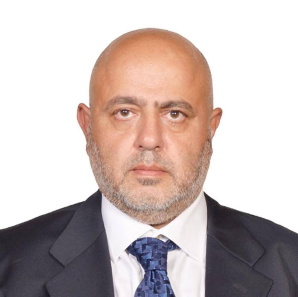 رومانوس رعد ل"الديار": سنطالب بإلغاء الـ "TVA" وتخفيض الضرائب...
وسنعمل على أن يأخذ كلّ عسكري متقاعد تعويضه بالدولار الـ "fresh"