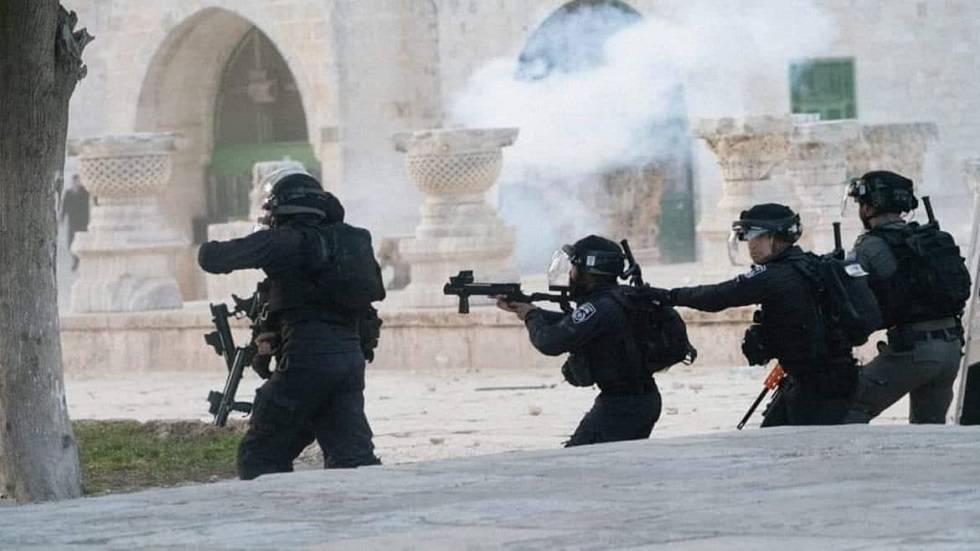الخارجية الفلسطينية تحمّل إسرائيل المسؤولية الكاملة عن التصعيد في الأقصى