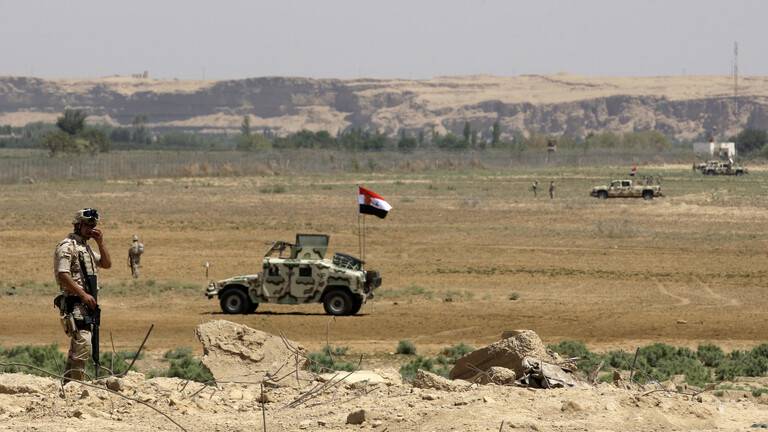"داعش" ينصب كمائن غربي العراق ويهاجم مدنيين وعناصر أمن