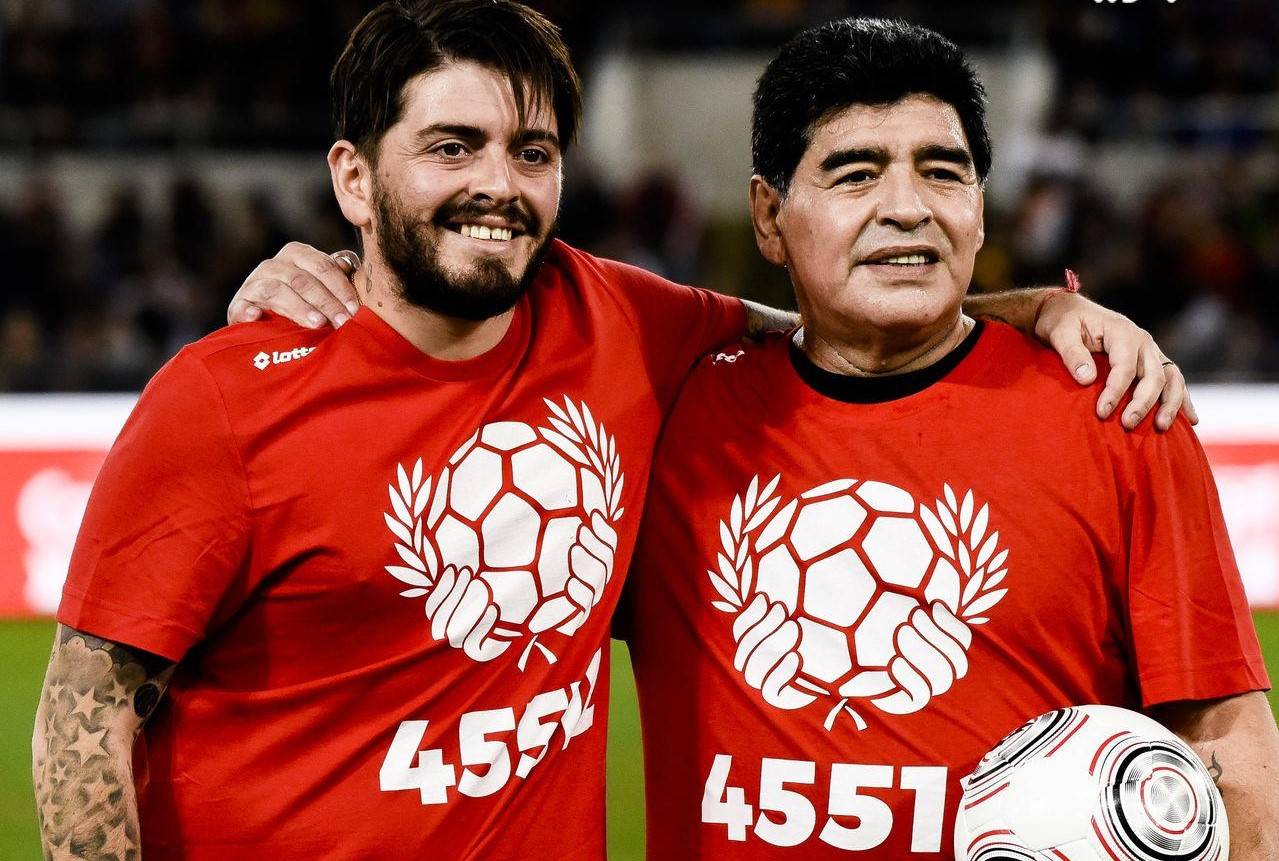 دييغو مارادونا جونيور: ميسي هو أفضل إنسان لعب كرة القدم لكن أبي لم يكن إنساناً