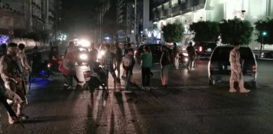 تضامنا مع ضحايا "زورق الموت"... وقفة في ساحة ايليا في صيدا