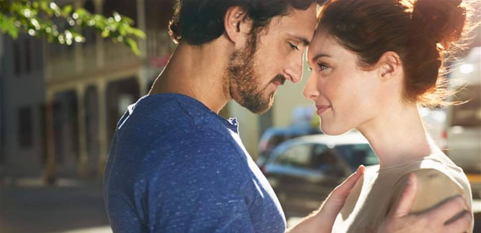 كيف تتقرّبين من شخص يُعجبكِ؟